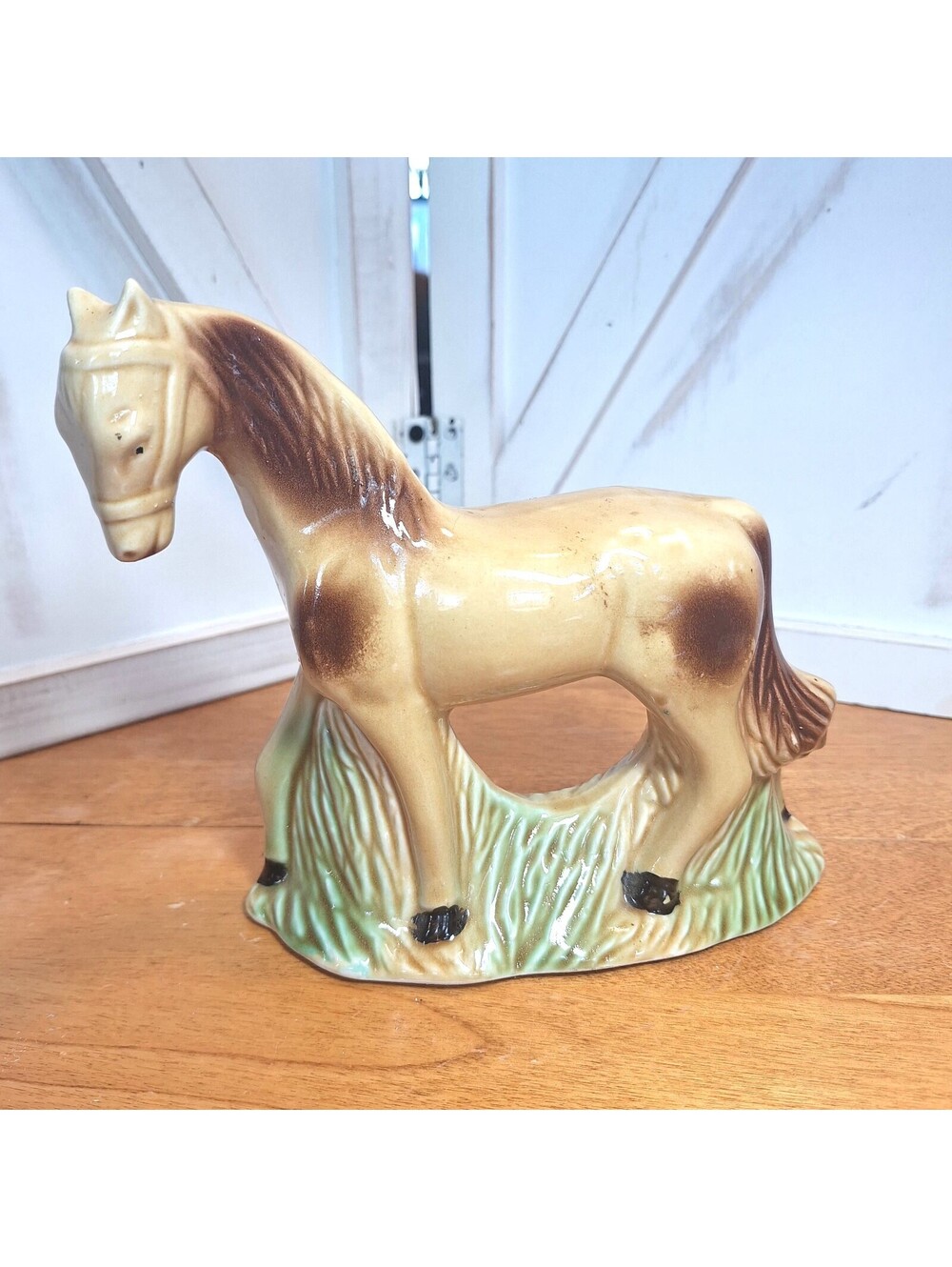 Vintage Ceramic Porcelain Horse Figurine 6.5"H X 6"L X 2.5"W - Picture 1 of 9
